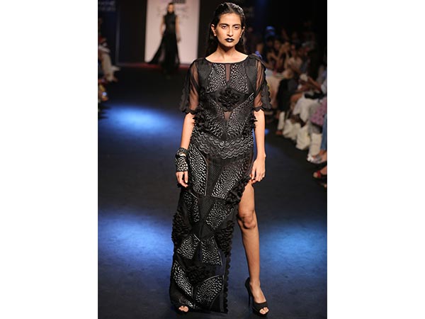 Lakme Fashion Week Eshaa Amiin