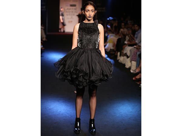 Lakme Fashion Week Eshaa Amiin