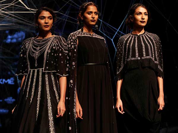 Tarun Tahiliani Tarun Tahiliani