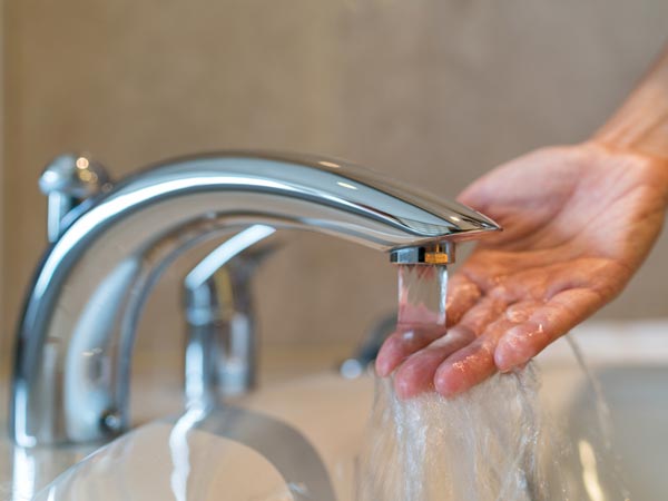 signs you are washing your face wrong