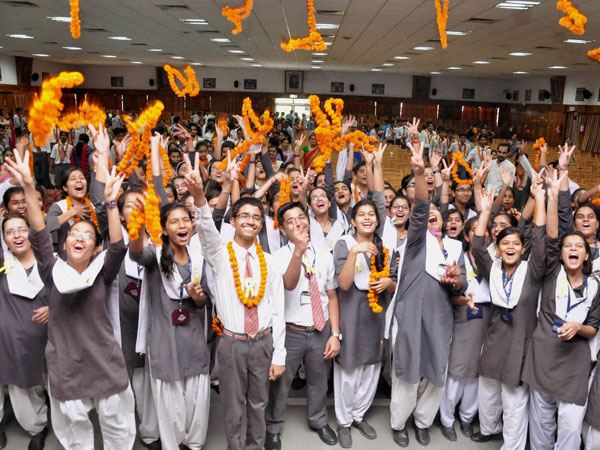 He Met Uma Muthuraman – His Saviour!