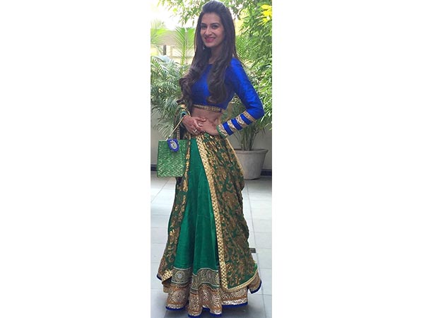 9 Outfits For The 9 Days Of Navratri