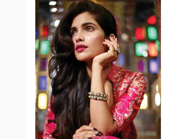 Anita Dongre Pink City Brings Your The Best Jewellery Combinations For The Wedding Season
