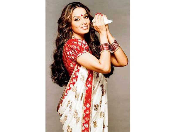 6 Durga Puja Looks For Sindoor Khela