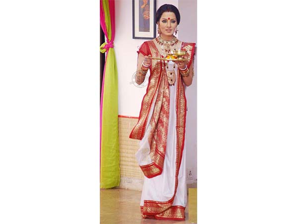 6 Durga Puja Looks For Sindoor Khela