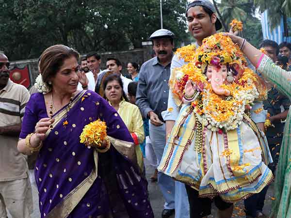 Top 8 Desi Looks From Last Week