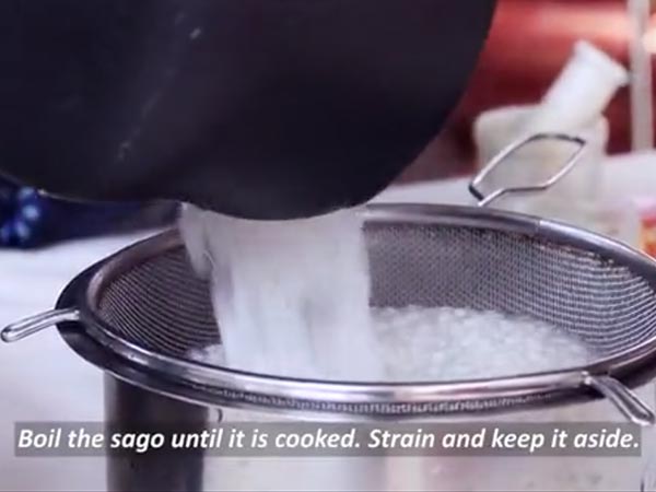  Video: Yummy Sabudana Kesari Sweet Recipe