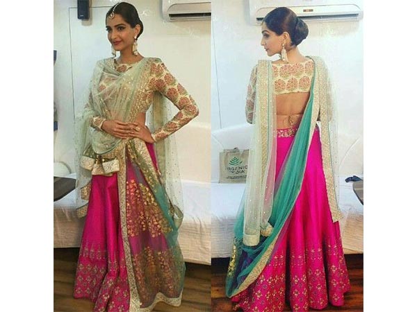 9 Pallu Draping Styles For Navratri