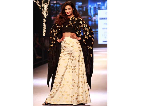 Athiya Shetty Walks For Masaba