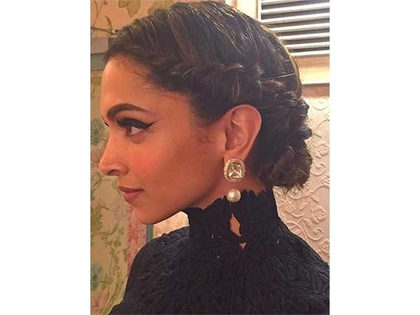 Deepika Hair Bun Styles For Karva Chauth Deepika Hair Bun Styles For Karva Chauth