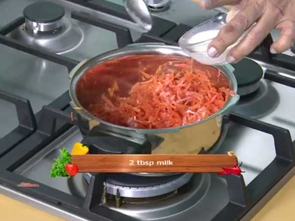 Gajar Ka Halwa For Karwa Chauth: Video