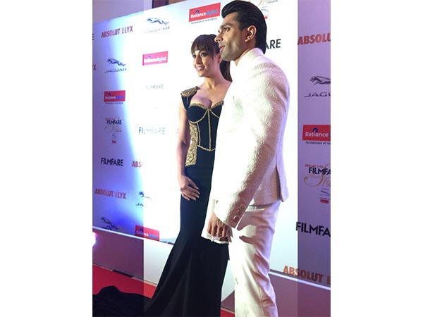 Red Carpet -- Glamour & Style Awards