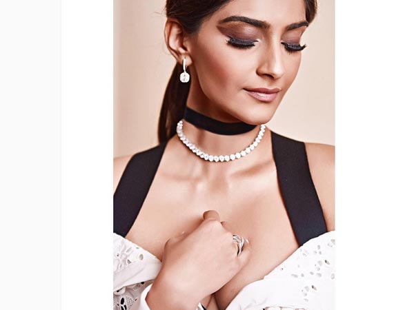 Sonam Kapoor In Proenza Schouler 