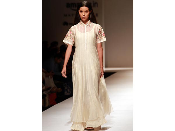 Pratima Pandey Offers Subtle Tones #AIFW