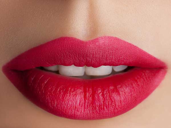 different finishes of lip colours