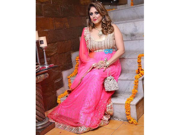 meenakshi dutt new delhi makeup artist