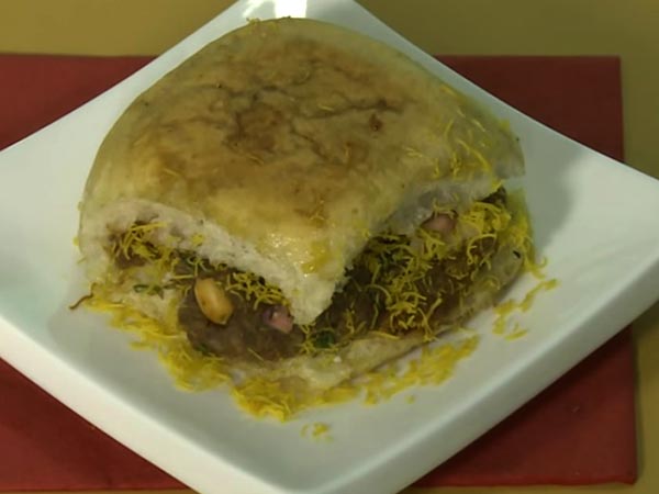 Dabeli: The Special Indian Burger