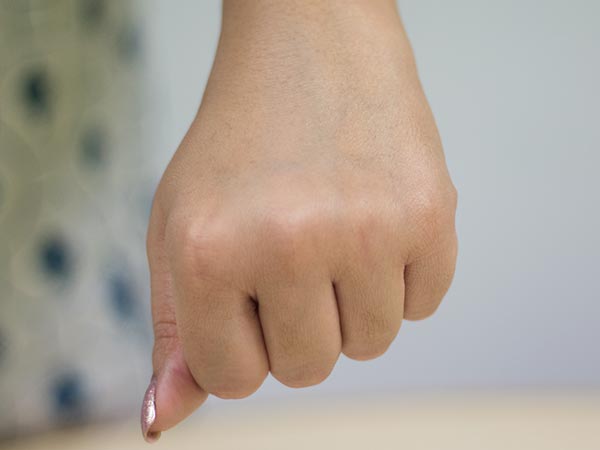 maybelline v face duo powder review