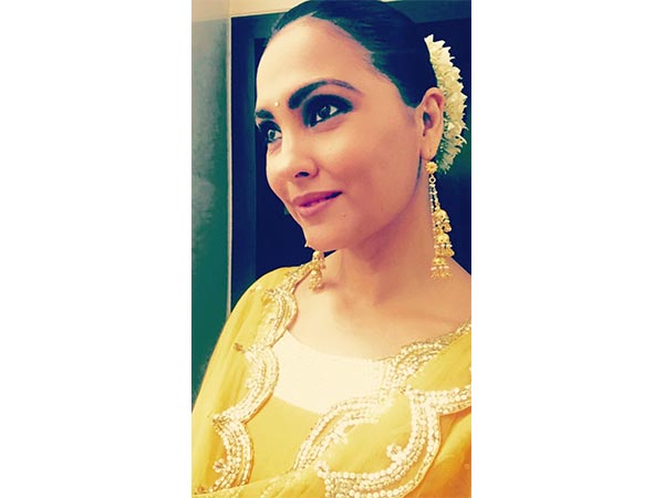 Lara Dutta's Bright Yellow Festive Look