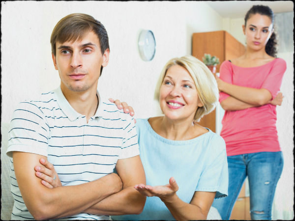 Should I Defend My Mom Or Wife5