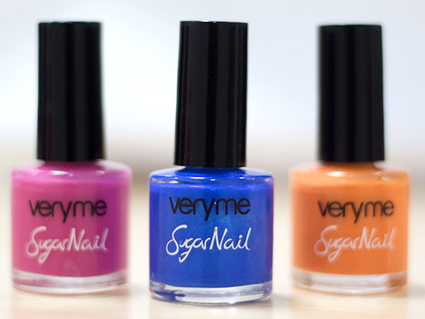 nail colour nail colour