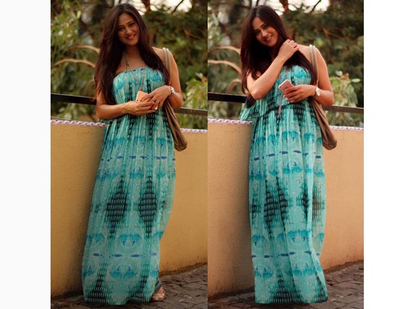 There Is One More Mommy In Town! 