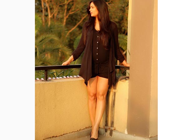 There Is One More Mommy In Town! 