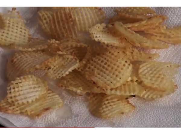Easy Steps To Prepare Potato Wafers