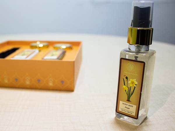 forest essentials gift box review