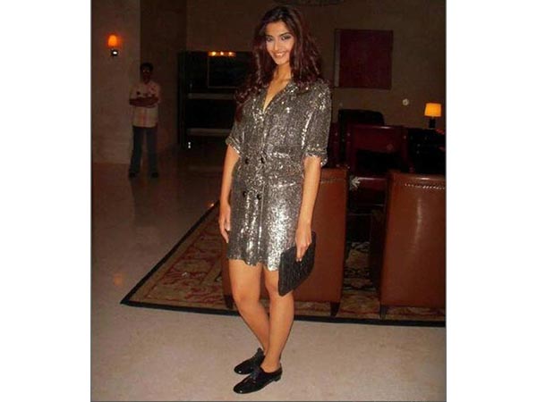 This Christmas Put Sequin To A Good Use