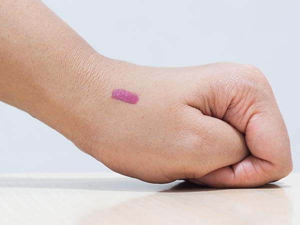 lakme lip and cheek colour review