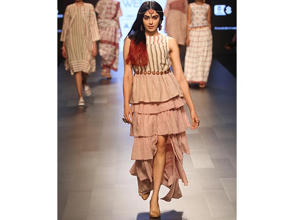 Ada Sharma, The Muse For Galang Gabaan Ada Sharma, The Muse For Galang Gabaan