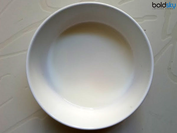 How to make rose cleansing milk at home