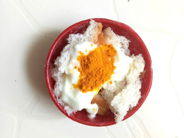 homemade face mask to moisture skin after holi