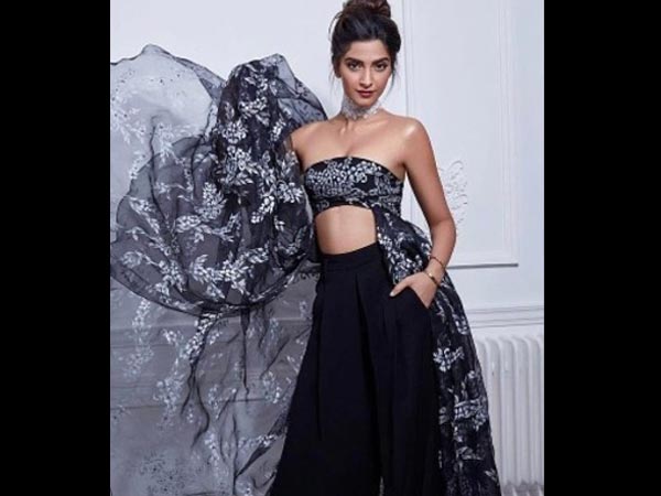 Sonam Kapoor In Shehlaa Khan Sonam Kapoor In Shehlaa Khan