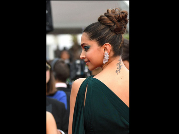 Deepika Padukone Red Carpet Look At Festival De Cannes 2017