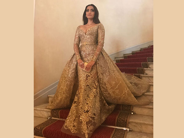 sonam kapoor’s second red carpet look at cannes sonam kapoor’s second red carpet look at cannes