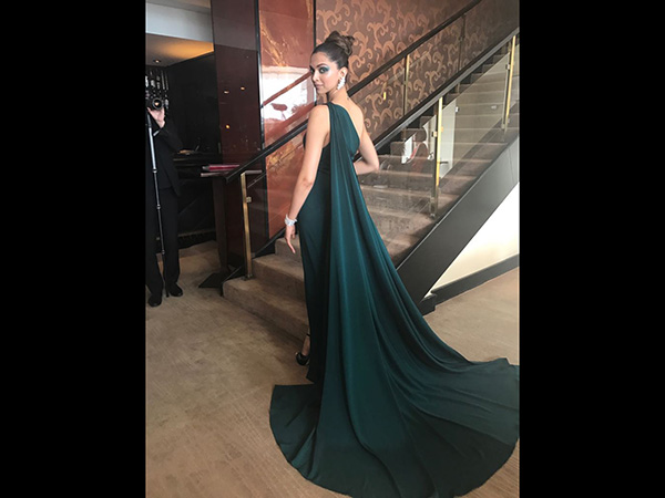 Deepika Padukone Red Carpet Look At Festival De Cannes 2017
