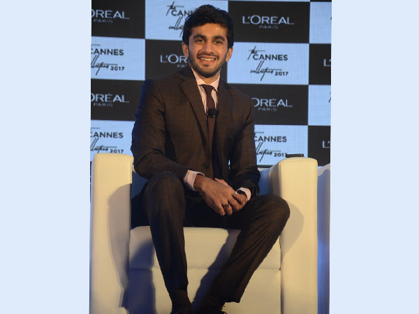 deepika wearing alexander mcqueen midi dress