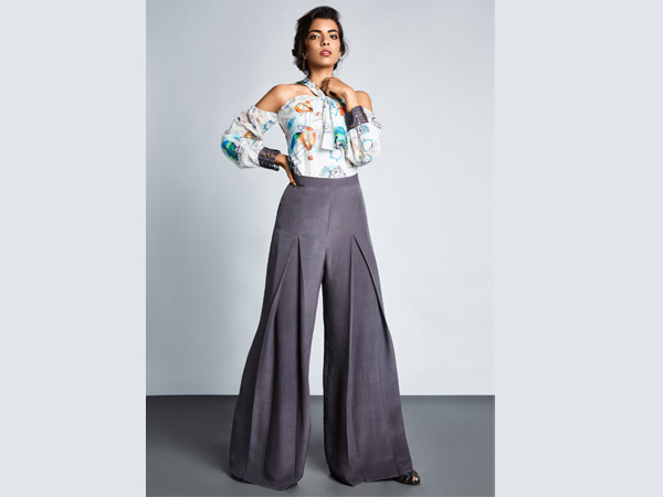 yami gautam wearing rita bharwani