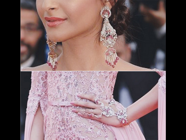 sonam kapoor’s first red carpet look at cannes
