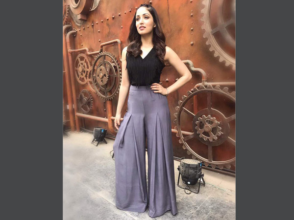 yami gautam wearing rita bharwani