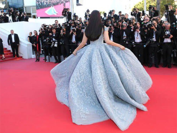 aishwarya rai bachchan’s red carpet look at cannes