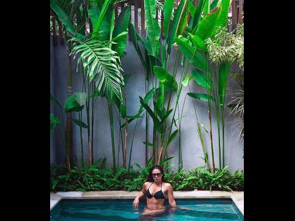 krishna shroff in bikini