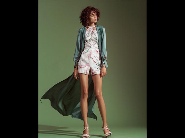 parineeti chopra at ipl parineeti chopra at ipl