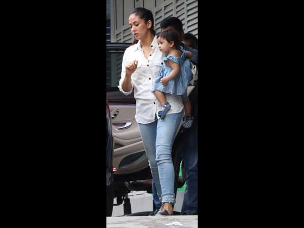 mira rajput at bandra