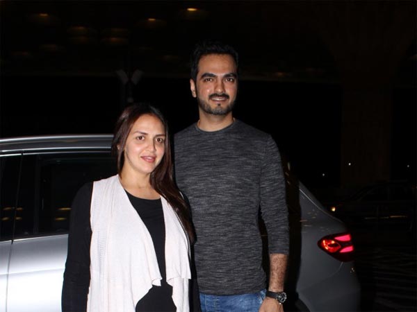 kalki koechlin spotted at airport