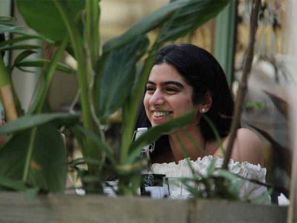 khushi kapoor spotted at bandra khushi kapoor spotted at bandra