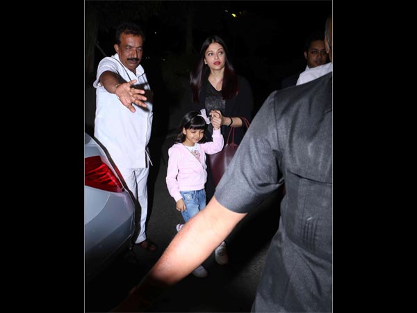 aishwarya rai with aaradhya