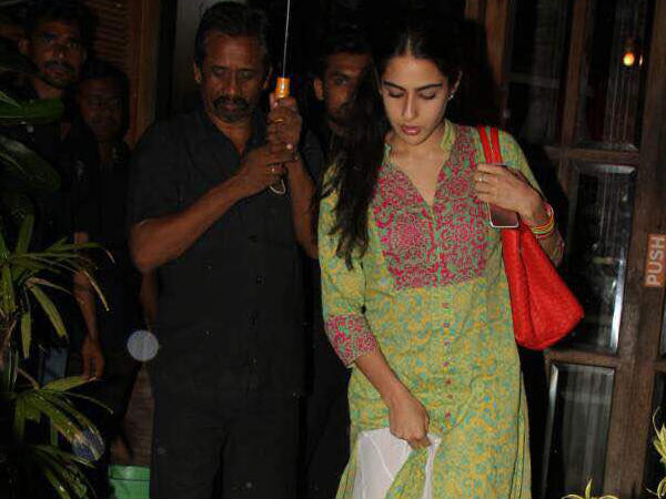 sara ali khan in ethnic